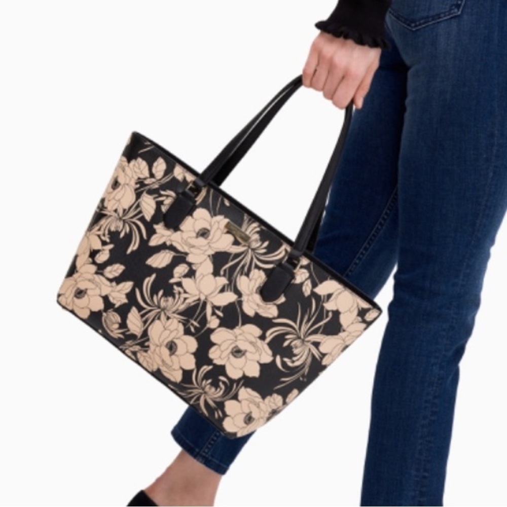 New with tag Kate Spade Laurel Way Gardenia Medium Dally